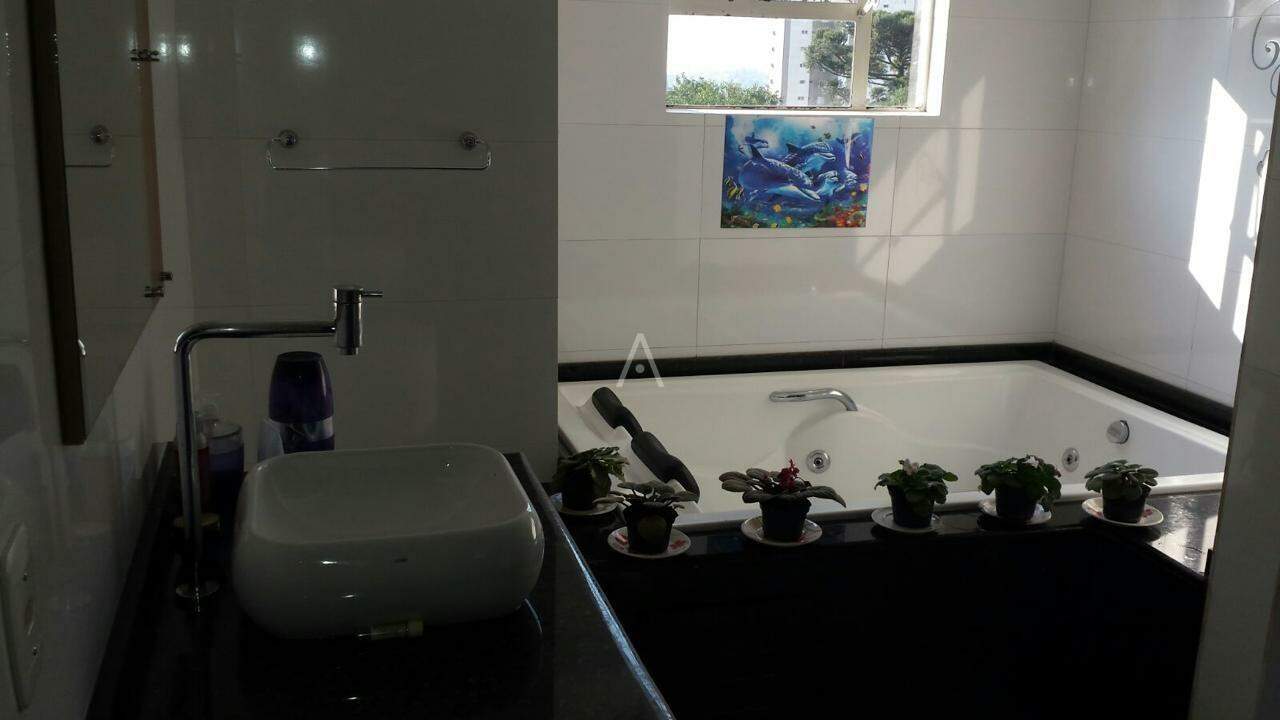 Apartamento para à venda no Bairro CENTRO em CASCAVEL: 