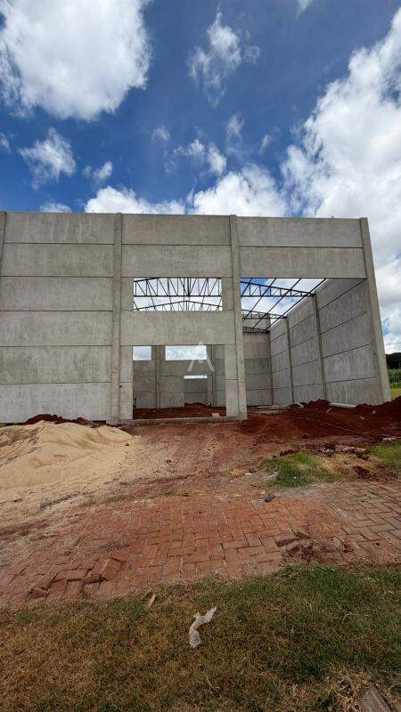 Barracão Comercial para para aluguel no Bairro Brazmadeira em CASCAVEL: