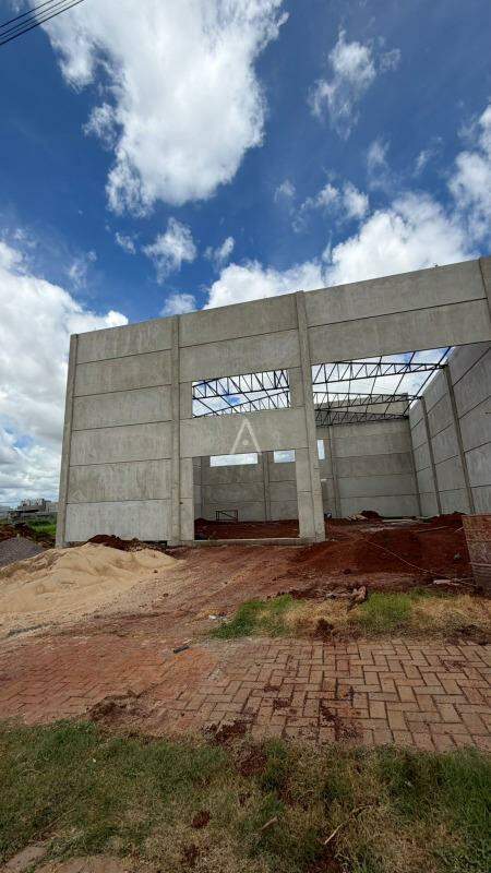 Barracão Comercial para para aluguel no Bairro Brazmadeira em CASCAVEL: 