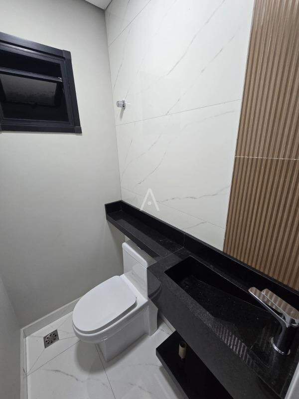 Apartamento para para aluguel no Bairro CENTRO em TOLEDO: