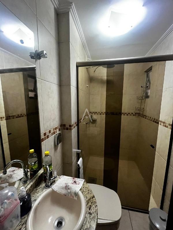 Apartamento para à venda no Bairro CENTRO em CASCAVEL: 