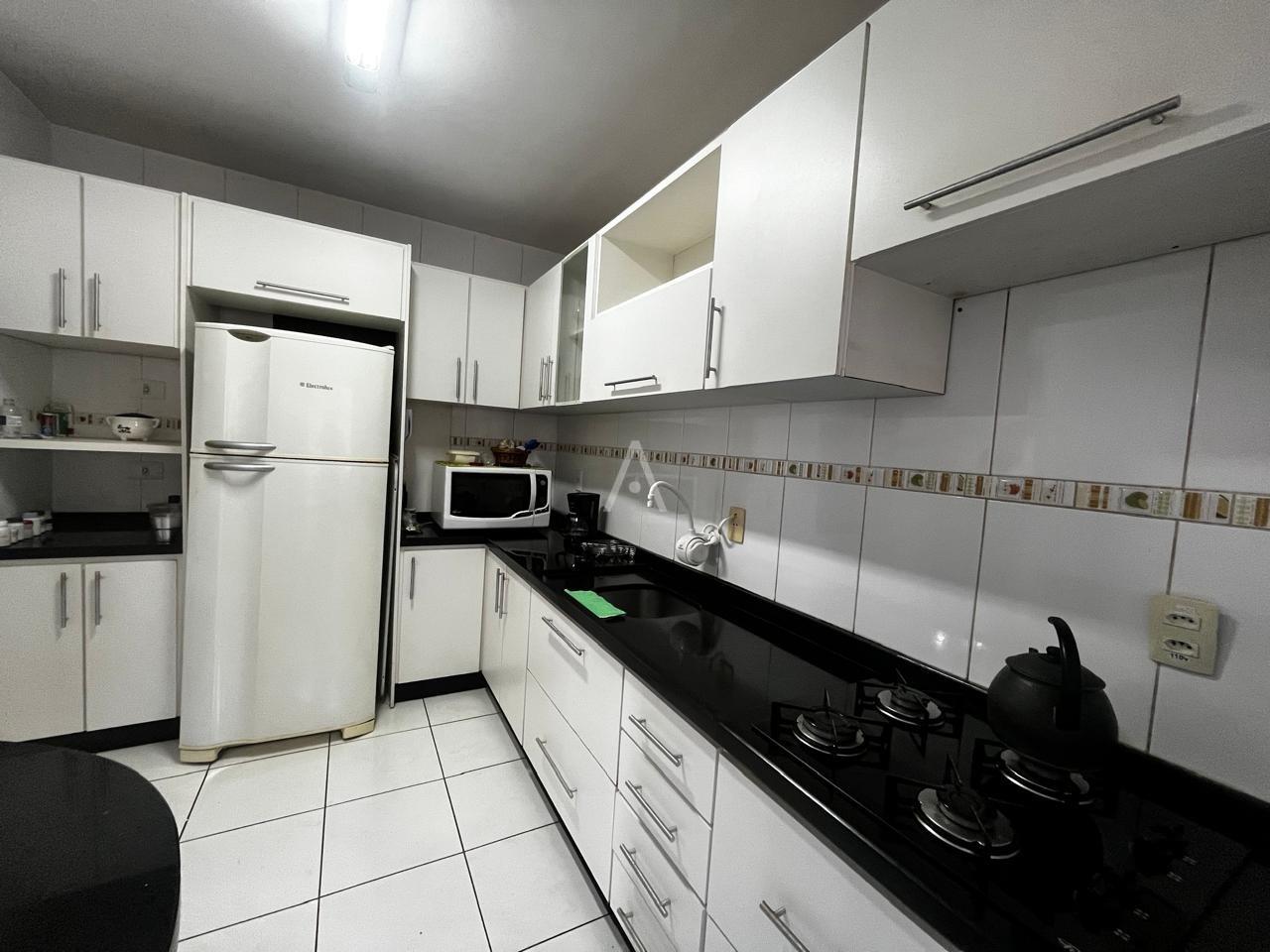 Apartamento para à venda no Bairro CENTRO em CASCAVEL: 