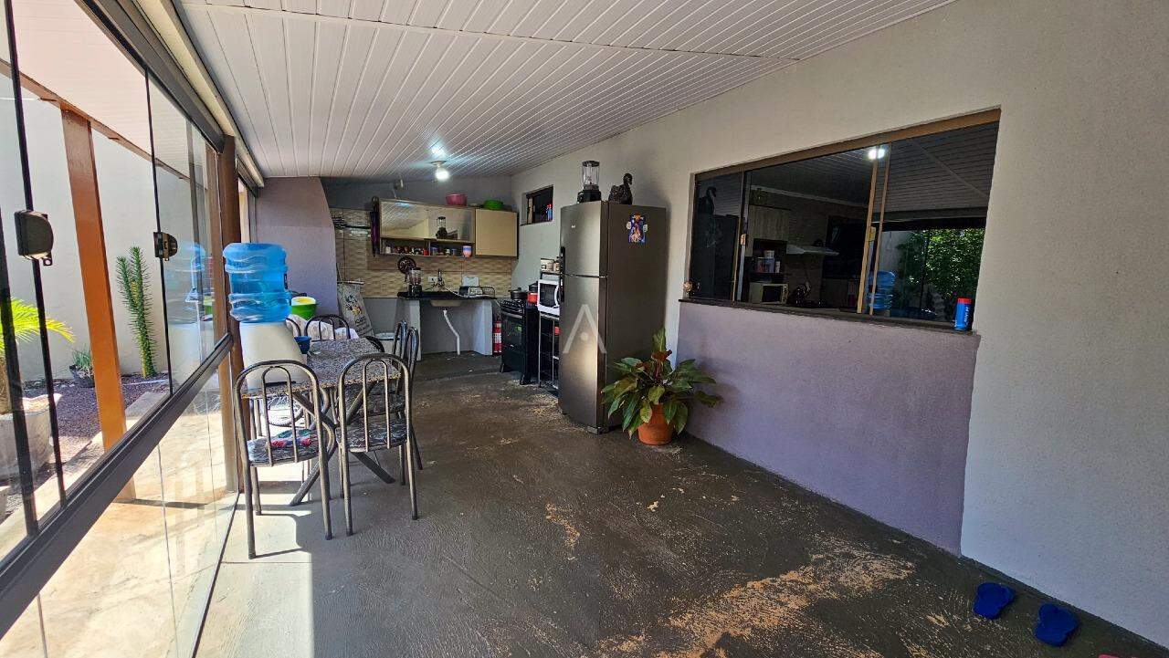 Casa Residencial para à venda no Bairro SANTA TEREZA em SANTA TEREZA DO OESTE: 