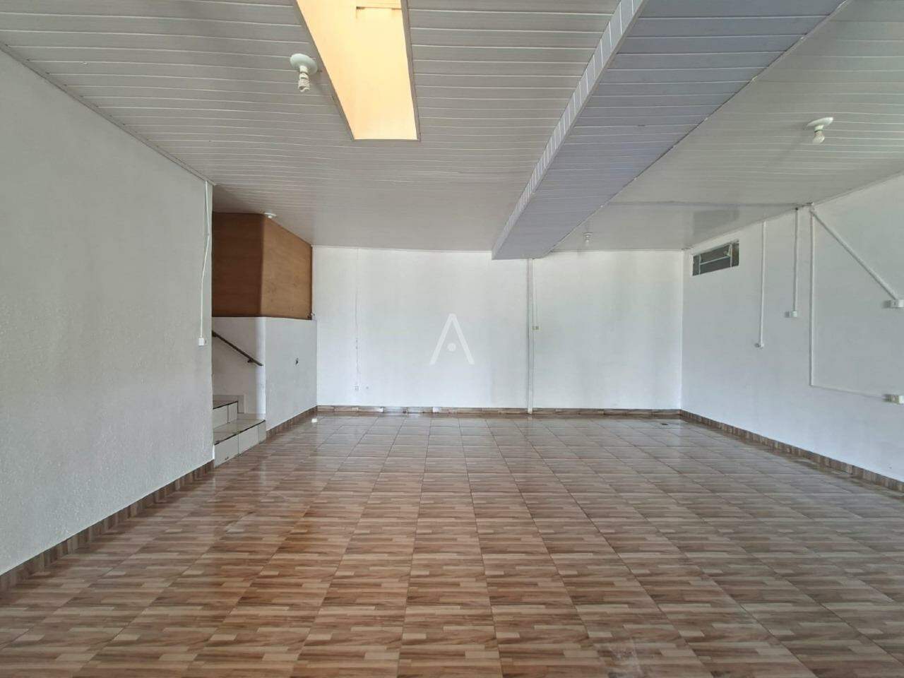 Barracão Comercial para para aluguel no Bairro SANTA CRUZ em CASCAVEL: 