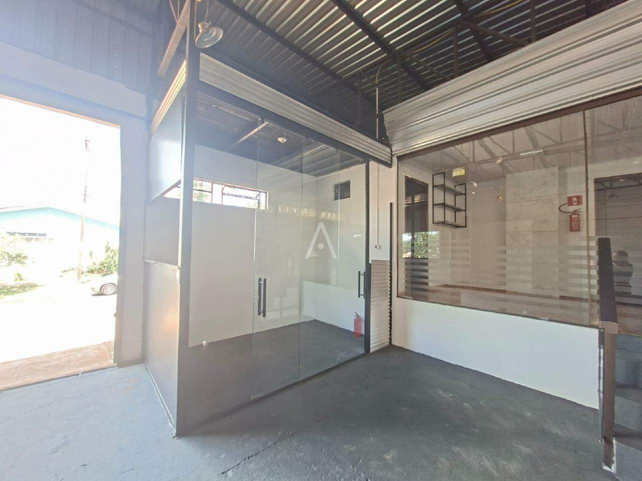 Barracão Comercial para para aluguel no Bairro SANTA CRUZ em CASCAVEL: 