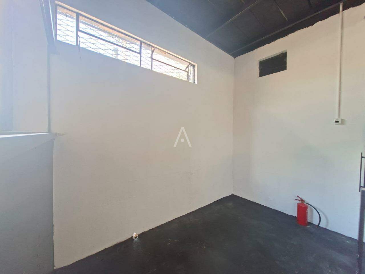 Barracão Comercial para para aluguel no Bairro SANTA CRUZ em CASCAVEL: 