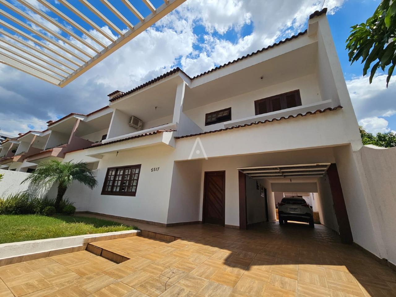 Sobrado para à venda no Bairro CENTRO em CASCAVEL: 