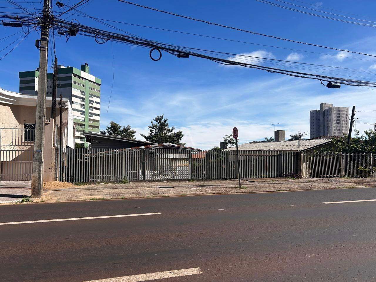 Terreno para à venda no Bairro CENTRO em CASCAVEL: 