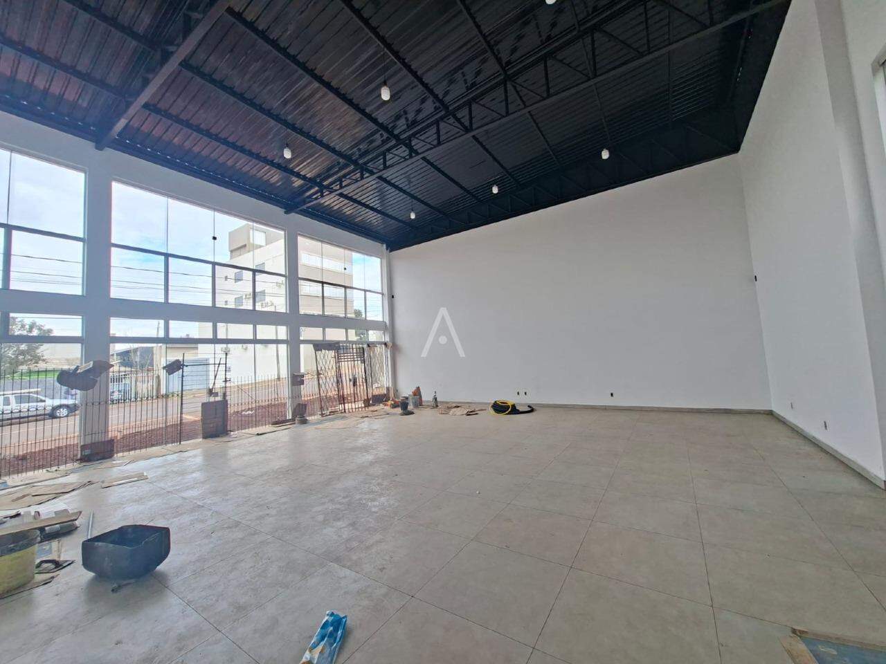 Sala Comercial para para aluguel no Bairro CLAUDETE em CASCAVEL: 