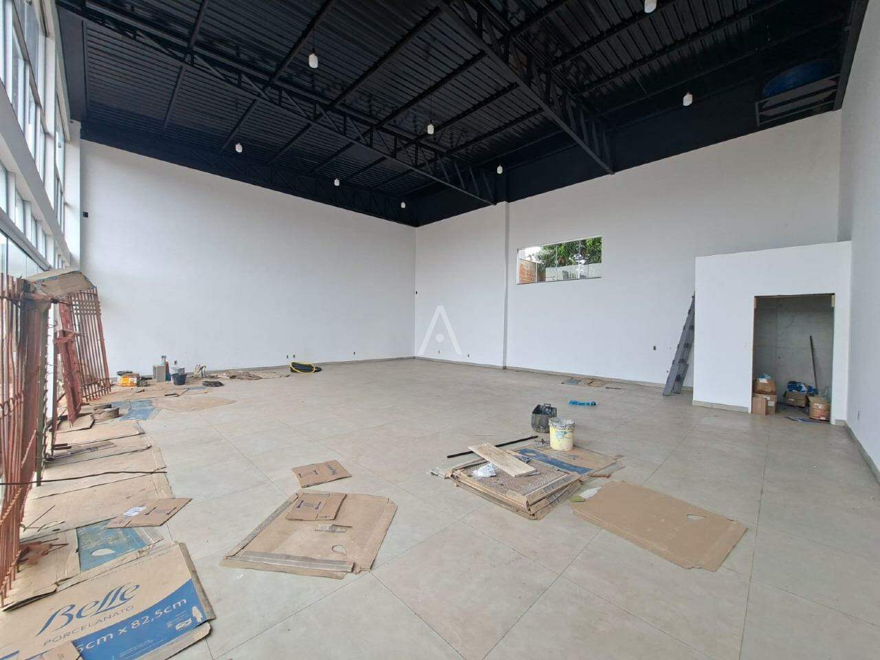 Sala Comercial para para aluguel no Bairro CLAUDETE em CASCAVEL: 