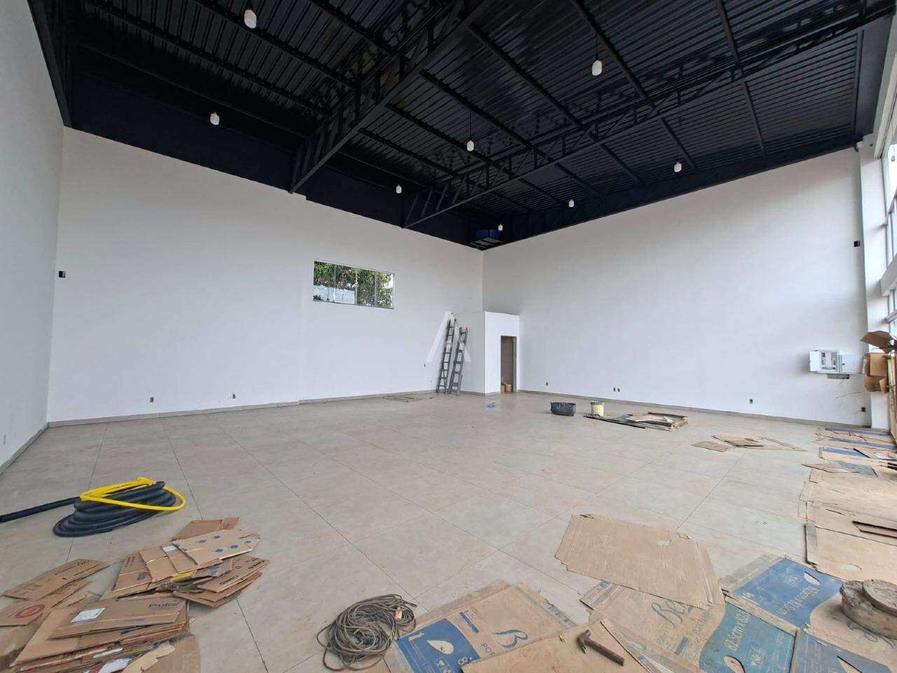 Sala Comercial para para aluguel no Bairro CLAUDETE em CASCAVEL: 