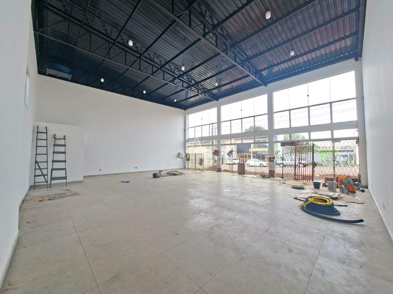 Sala Comercial para para aluguel no Bairro CLAUDETE em CASCAVEL: 