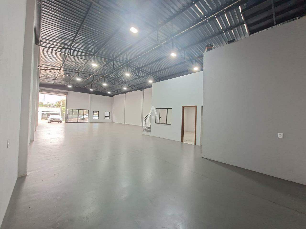 Barracão Comercial para para aluguel no Bairro PARQUE SAO PAULO em CASCAVEL: 