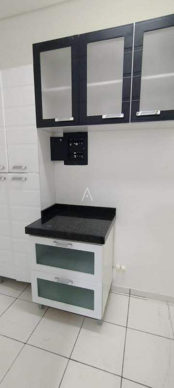 Sala Comercial para à venda no Bairro CENTRO em CASCAVEL: 
