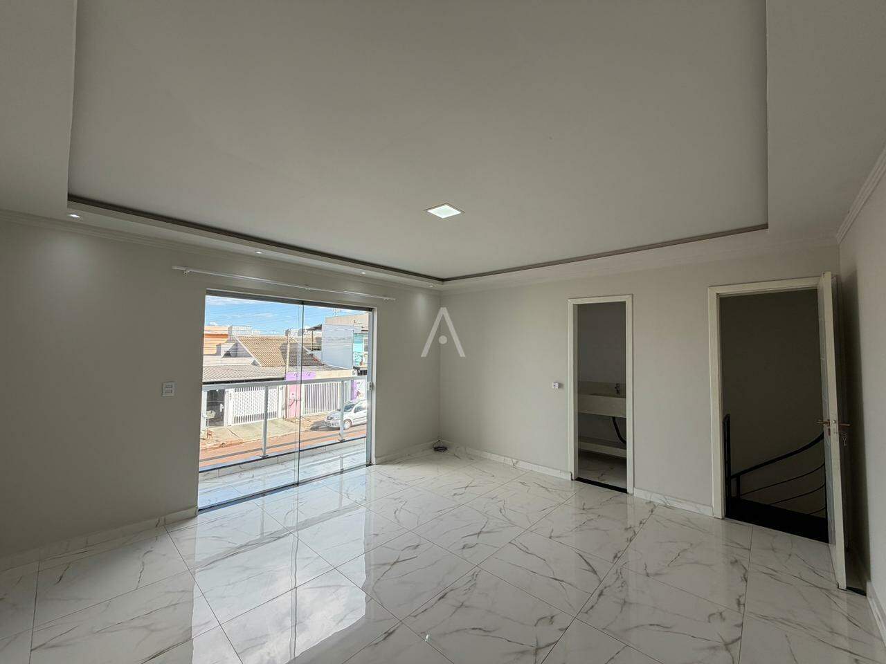 Sobrado para para aluguel no Bairro ESMERALDA em CASCAVEL: Suíte 1