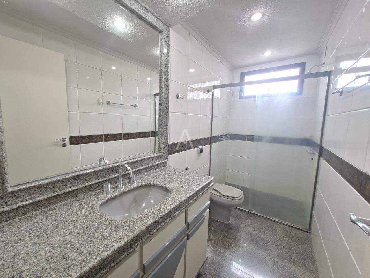 Apartamento para para aluguel no Bairro CENTRO em CASCAVEL: 