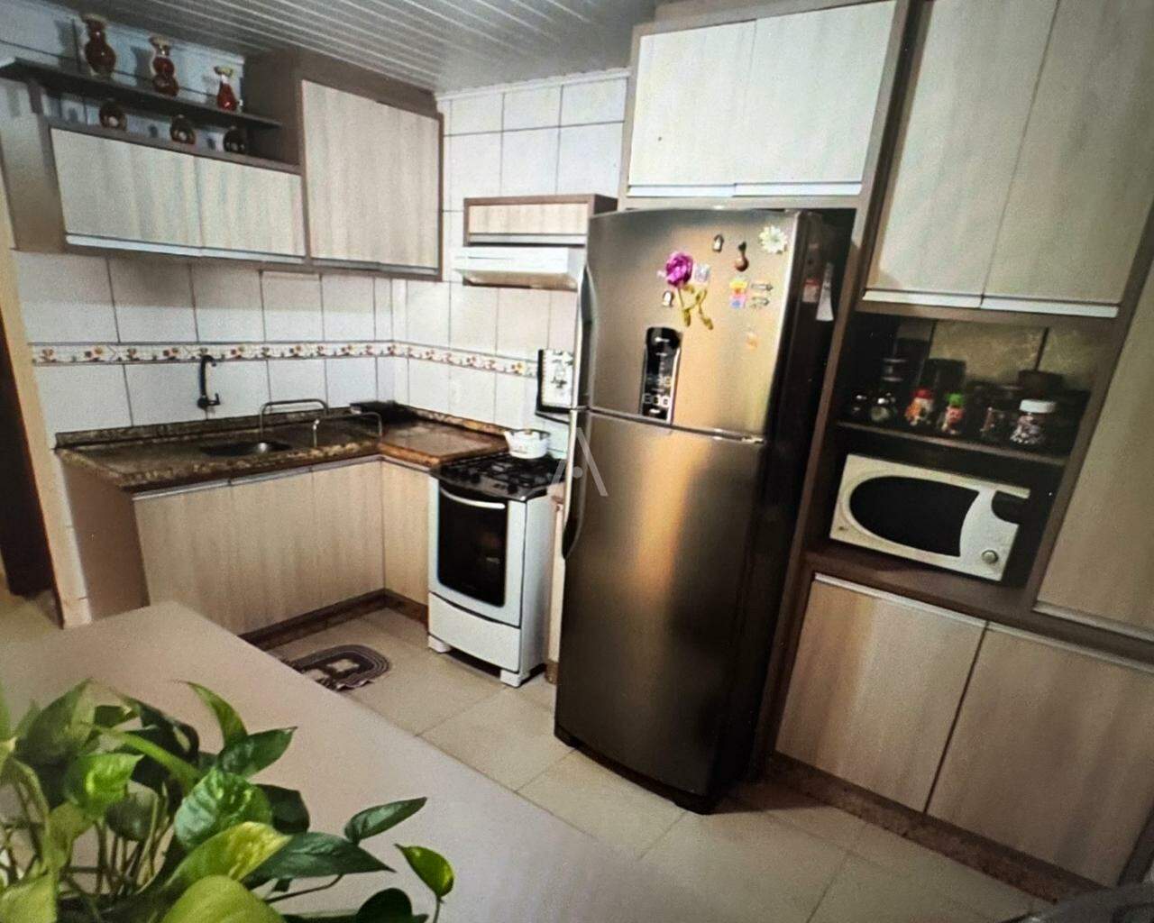 Casa Residencial para à venda no Bairro Vila Pioneiro em TOLEDO: 