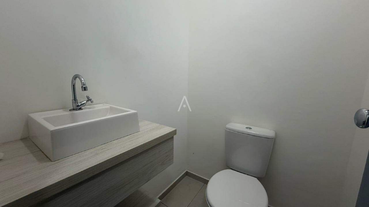 Casa Comercial para para aluguel no Bairro NEVA em CASCAVEL: 