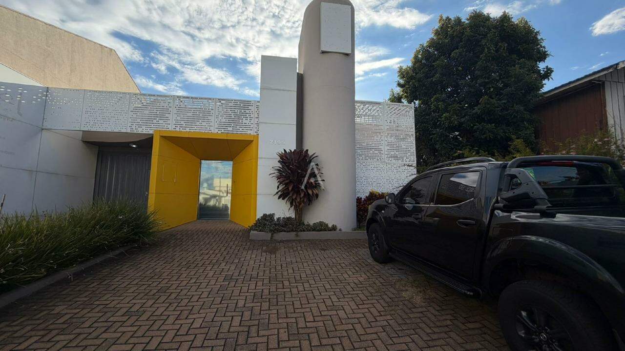 Casa Comercial para para aluguel no Bairro NEVA em CASCAVEL: 