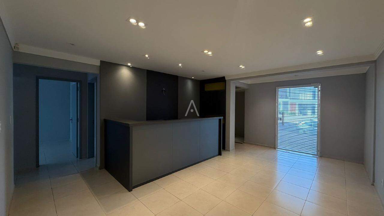 Casa Comercial para para aluguel no Bairro NEVA em CASCAVEL: 