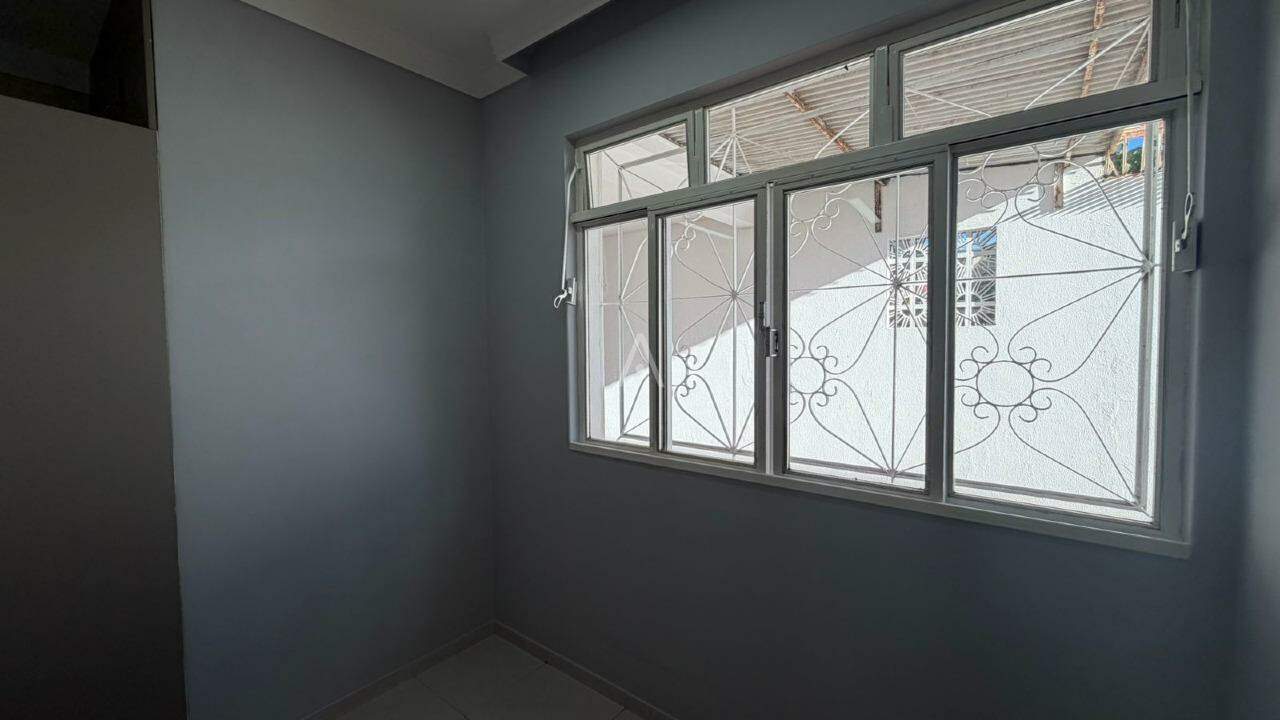 Casa Comercial para para aluguel no Bairro NEVA em CASCAVEL: 