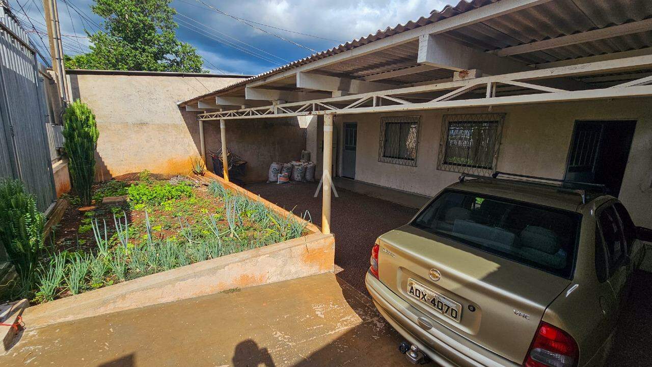 Casa Residencial para para aluguel no Bairro FLORESTA em CASCAVEL: 