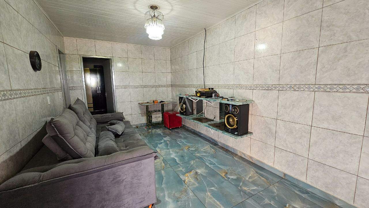 Casa Residencial para para aluguel no Bairro FLORESTA em CASCAVEL: