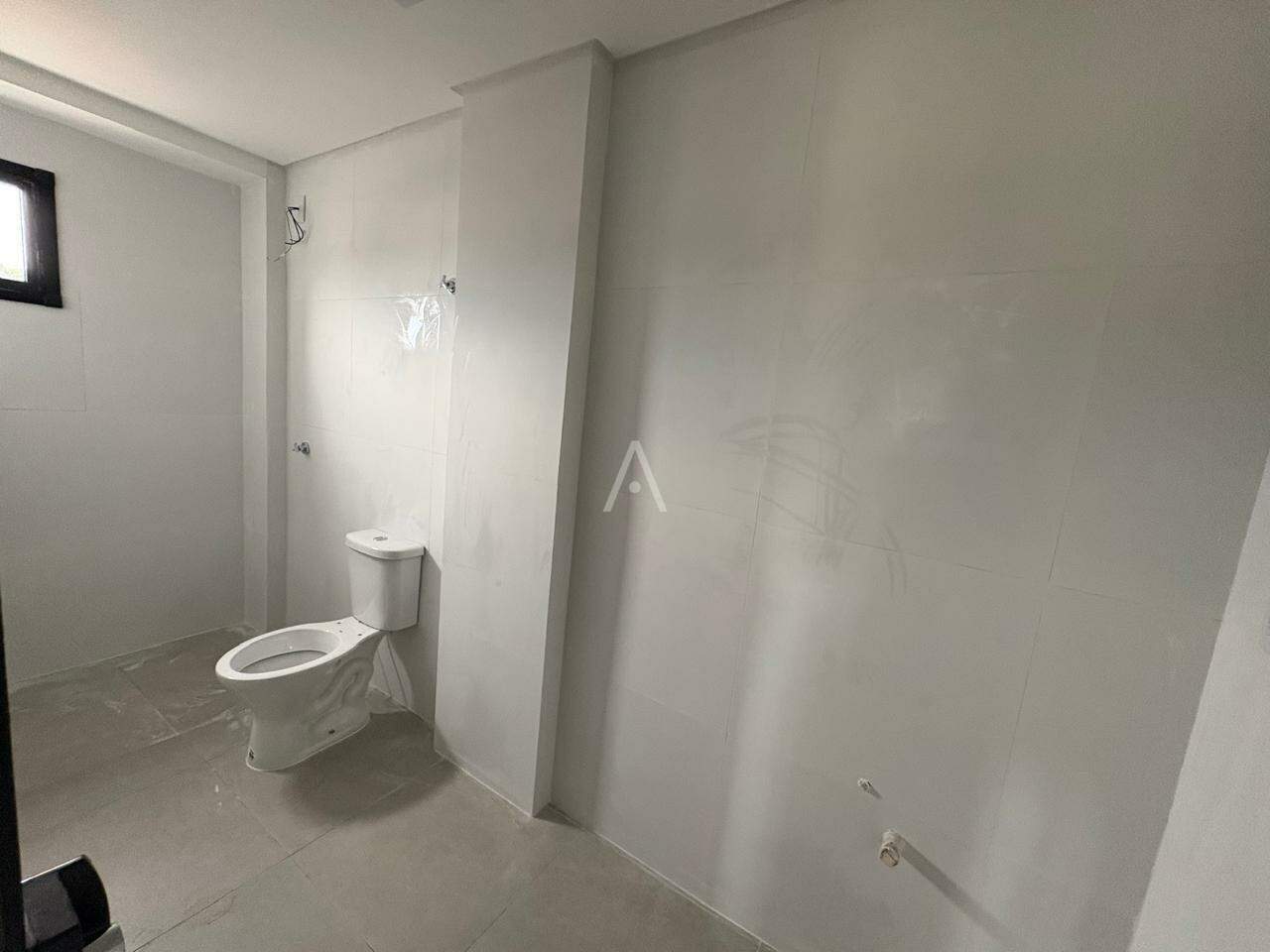Apartamento para para aluguel no Bairro SANTA CRUZ em CASCAVEL: bwc