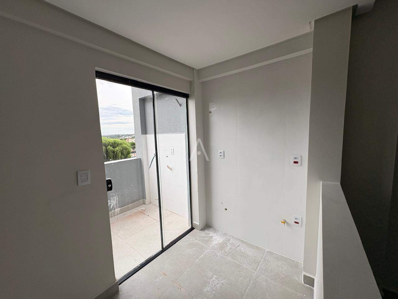 Apartamento para para aluguel no Bairro SANTA CRUZ em CASCAVEL: Cozinha e lavanderia