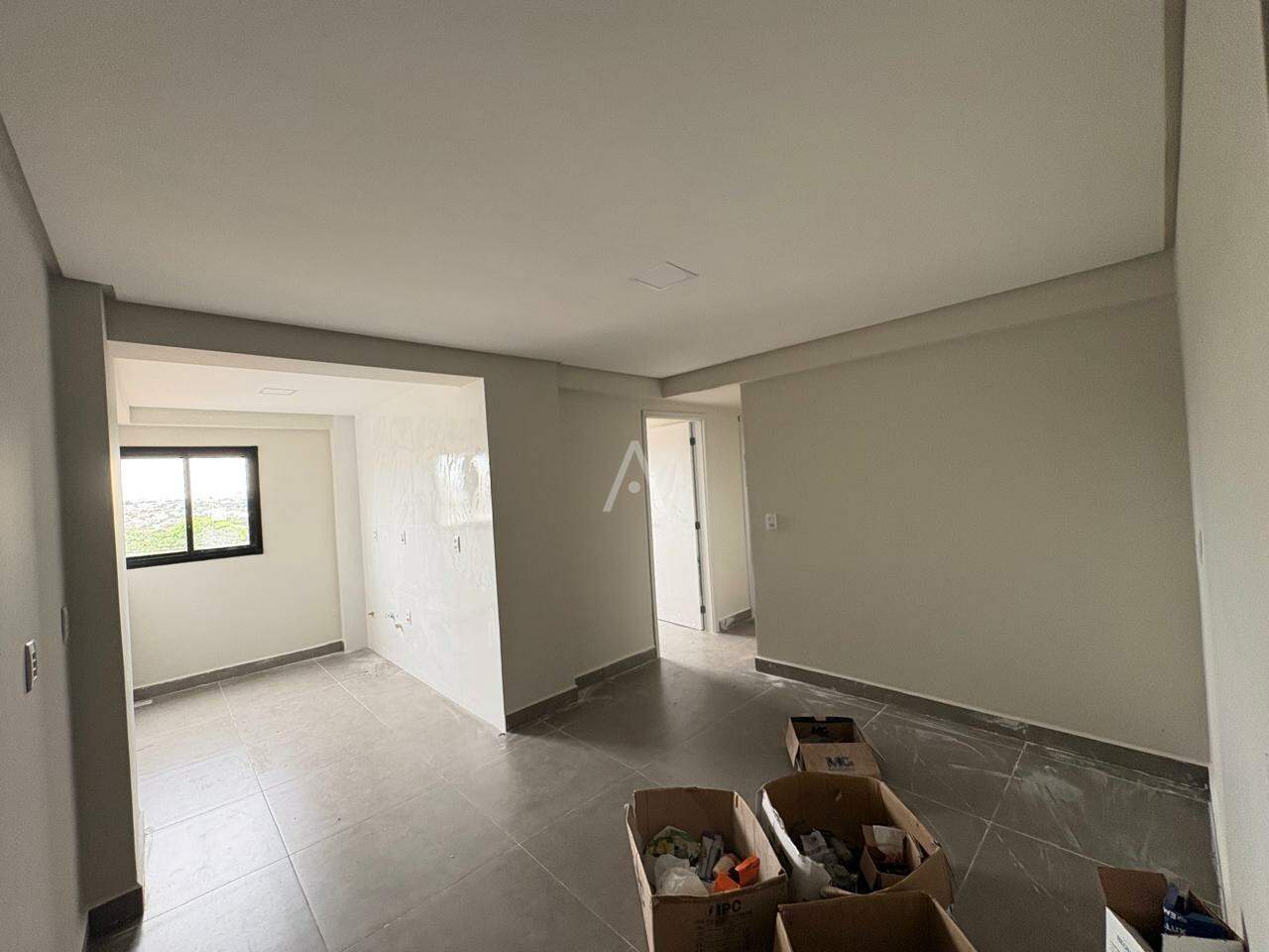 Apartamento para para aluguel no Bairro SANTA CRUZ em CASCAVEL: sala de tv e jantar