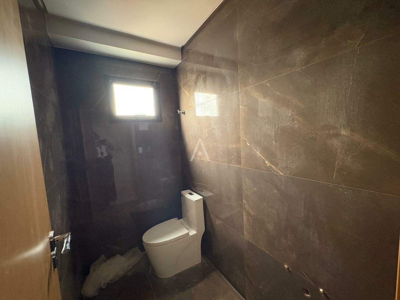 Apartamento para para aluguel no Bairro SANTA CRUZ em CASCAVEL: lavabo