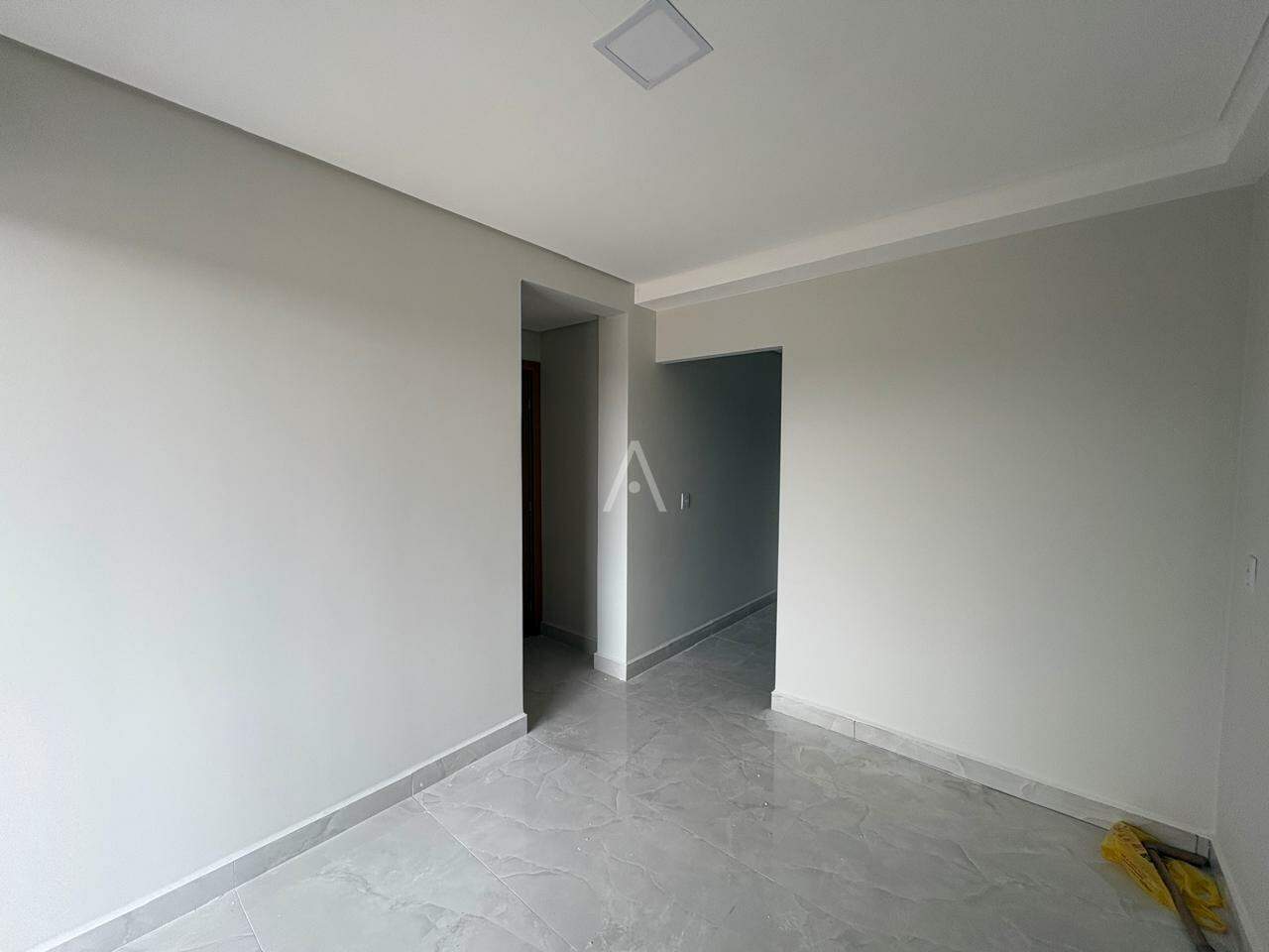 Apartamento para para aluguel no Bairro SANTA CRUZ em CASCAVEL: Dormitório 2
