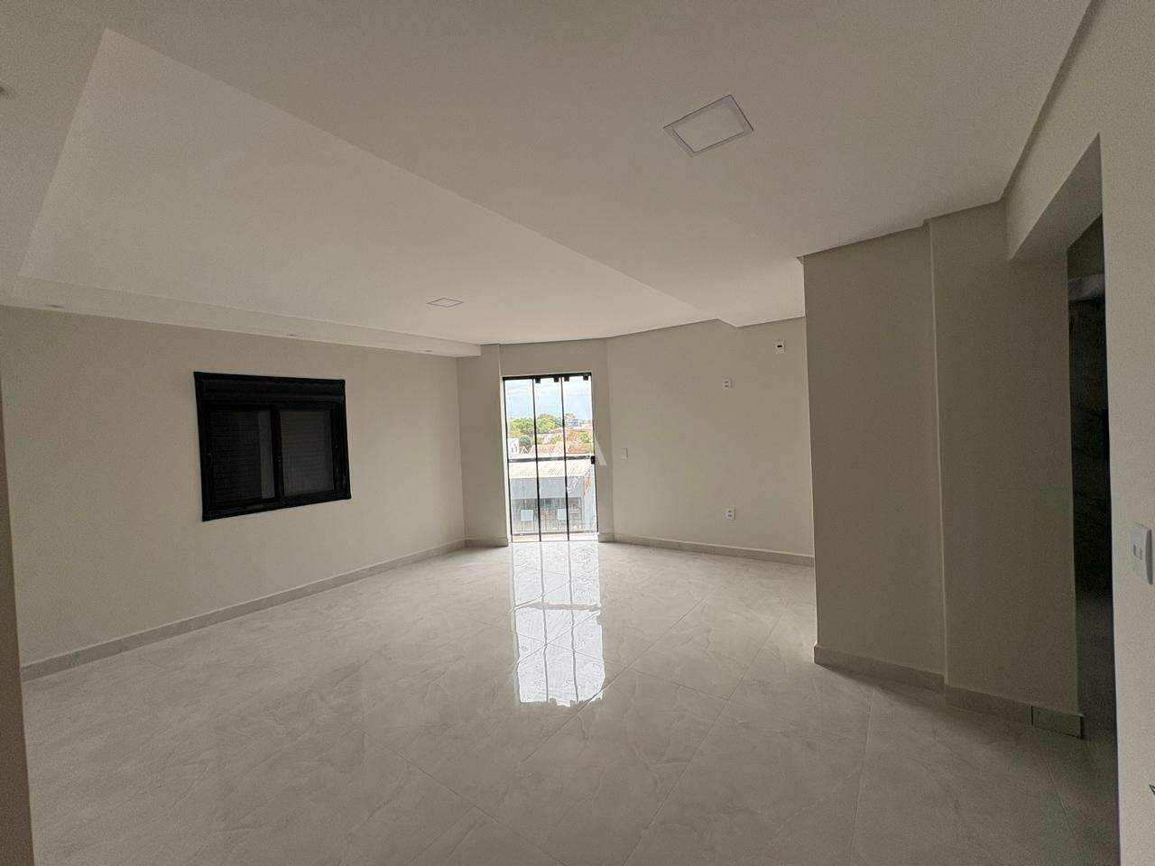 Apartamento para para aluguel no Bairro SANTA CRUZ em CASCAVEL: Suíte