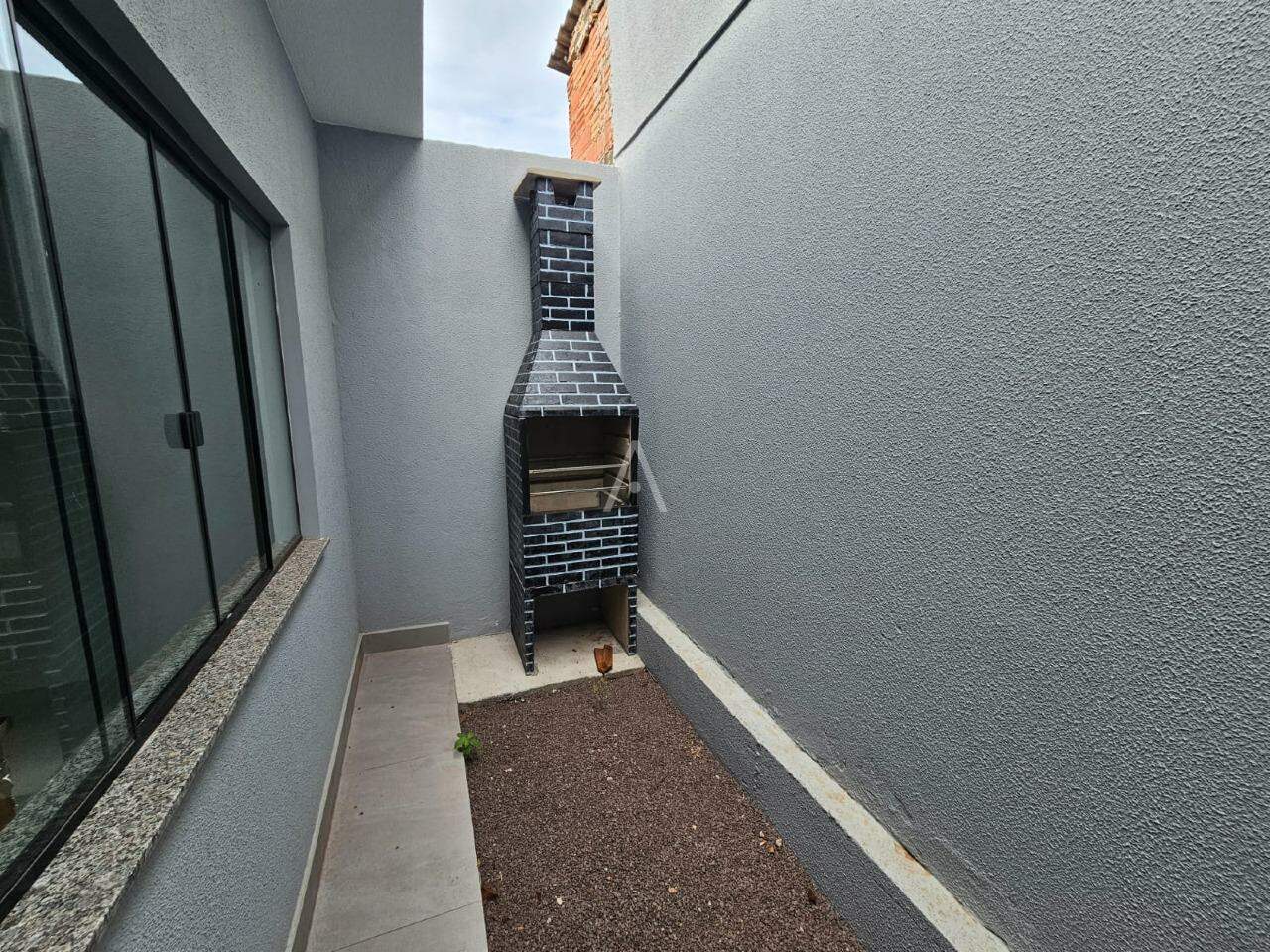 Casa Residencial para à venda no Bairro SANTA CRUZ em CASCAVEL: