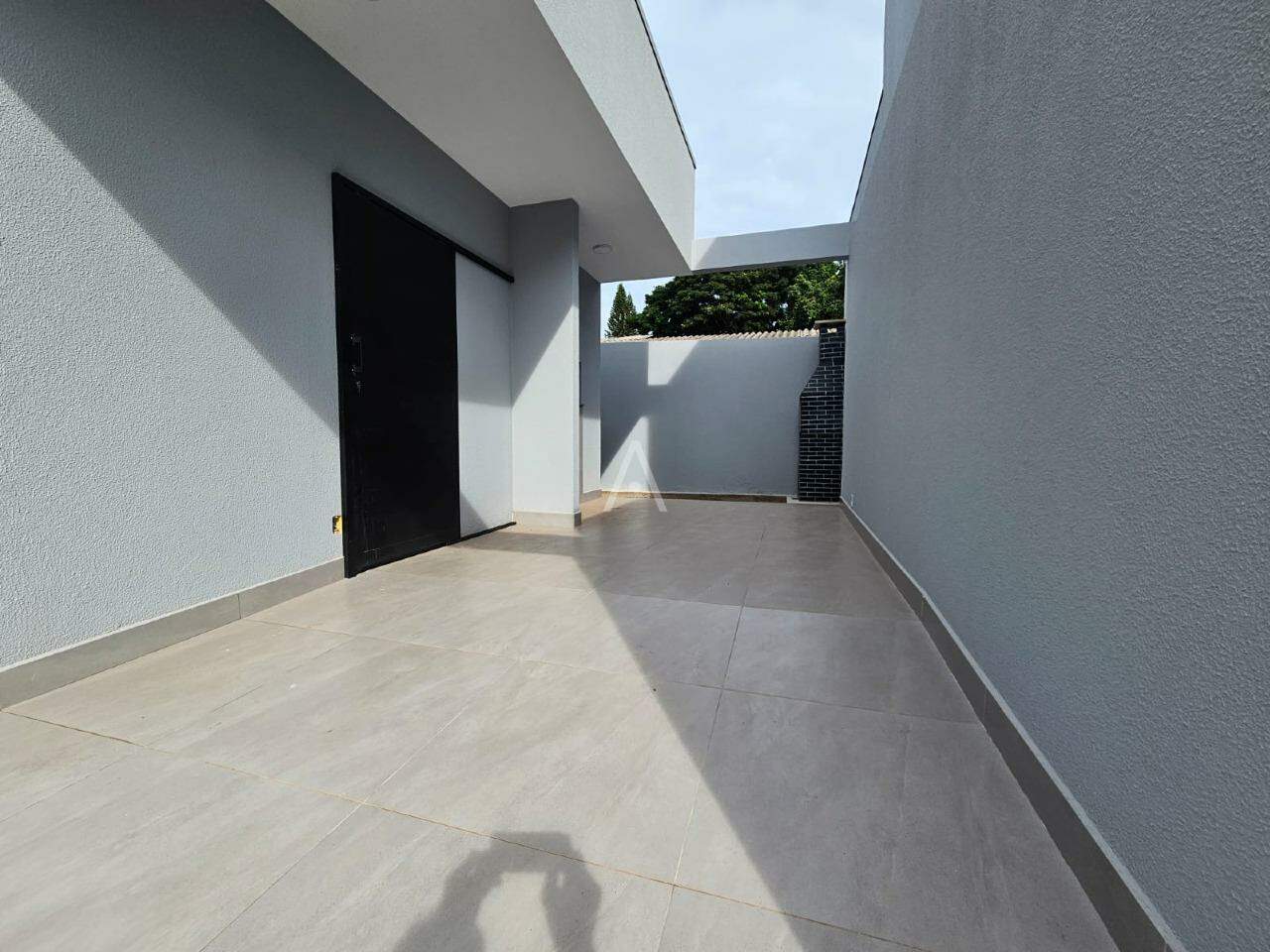 Casa Residencial para à venda no Bairro SANTA CRUZ em CASCAVEL: 