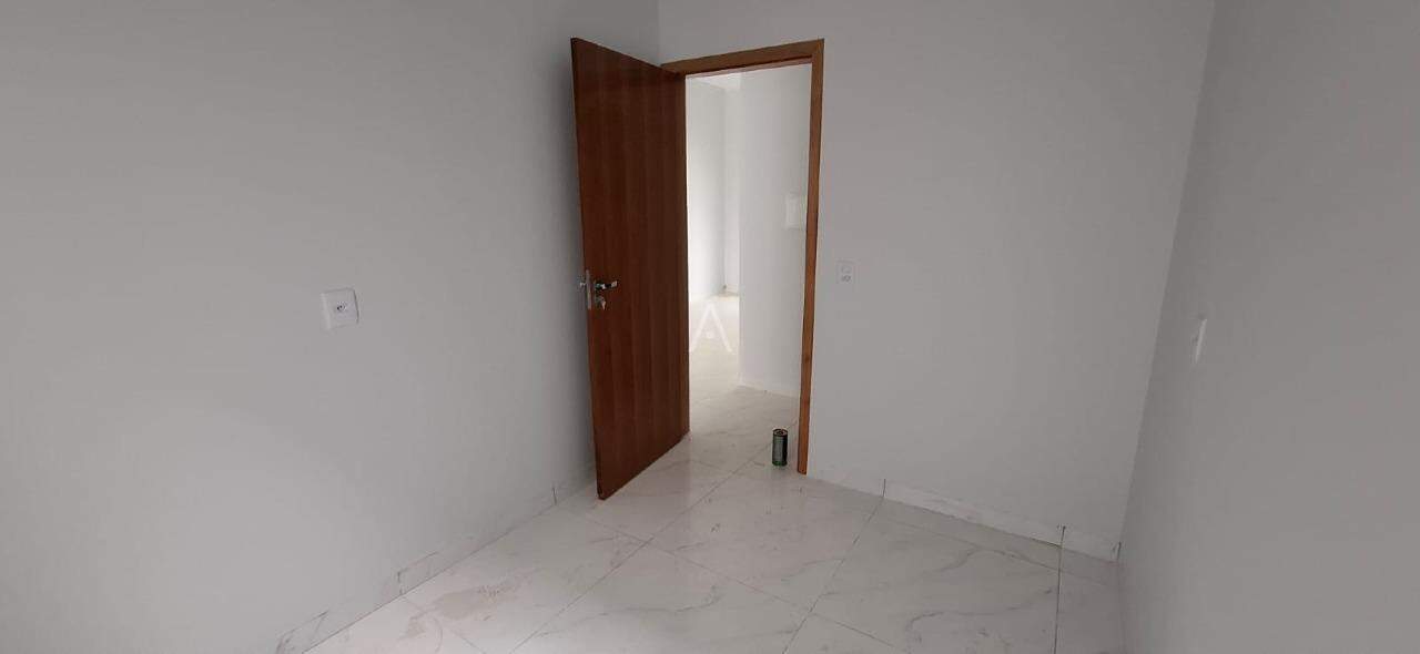 Casa Residencial para à venda no Bairro JARDIM COOPAGRO em TOLEDO: