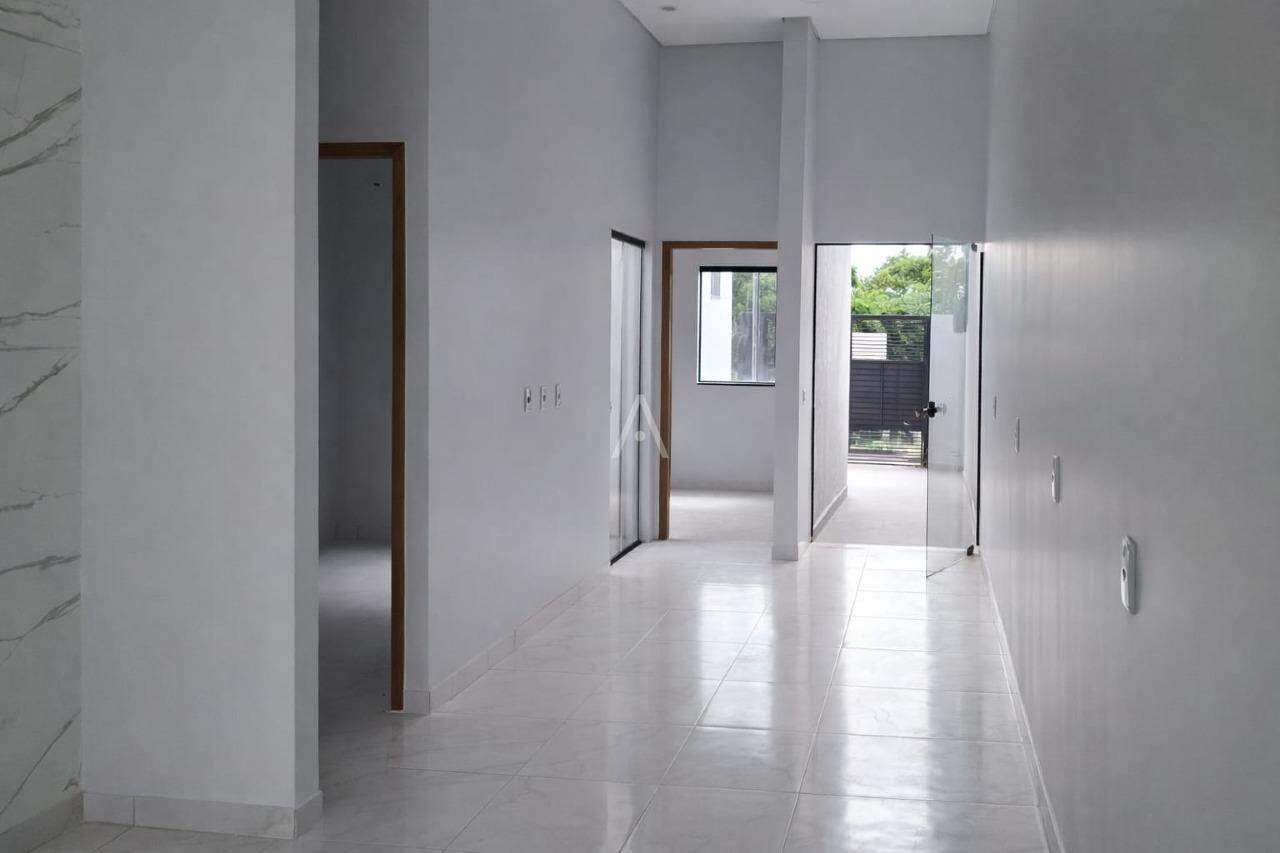 Casa Residencial para à venda no Bairro JARDIM COOPAGRO em TOLEDO: