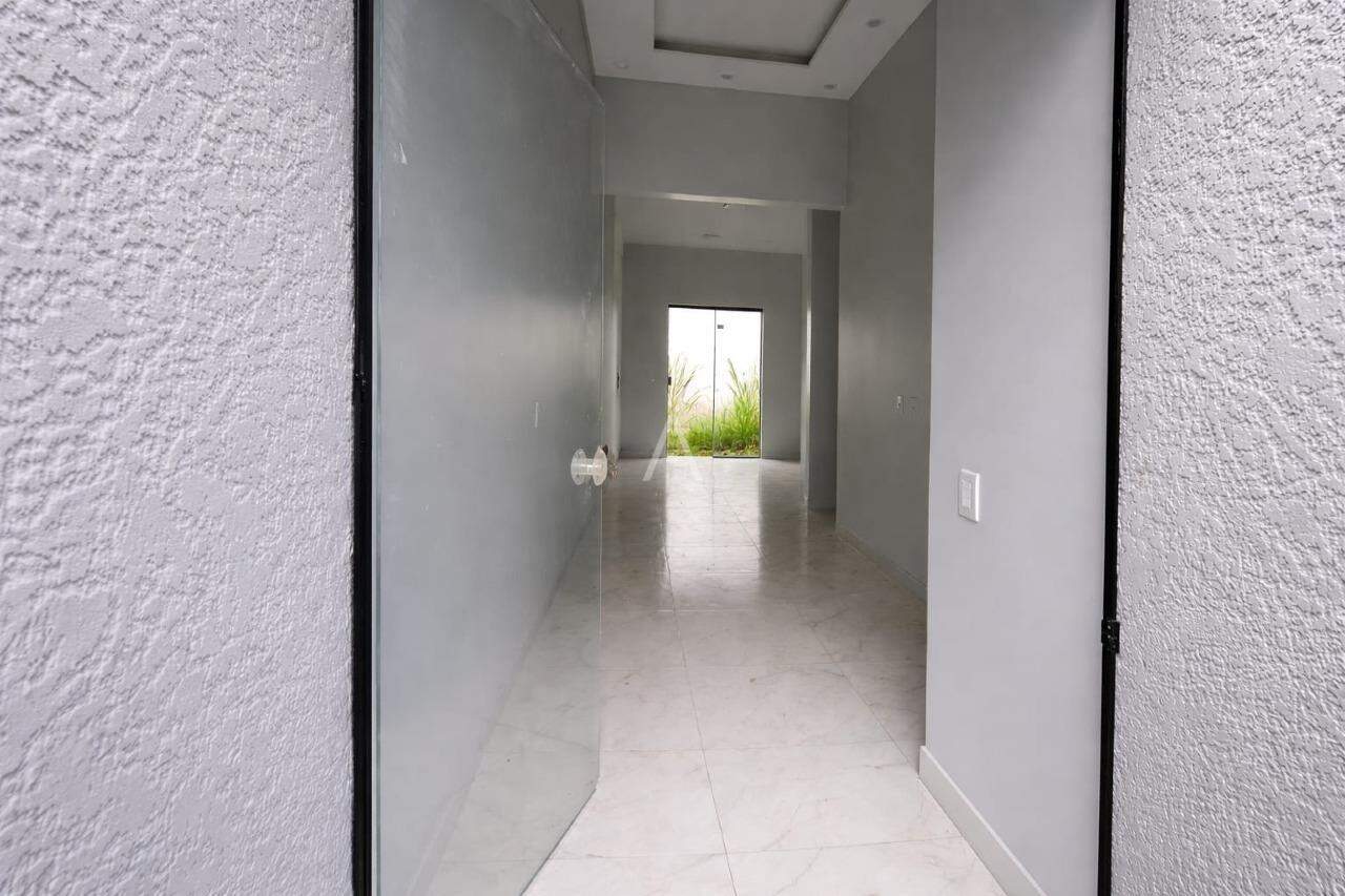Casa Residencial para à venda no Bairro JARDIM COOPAGRO em TOLEDO:
