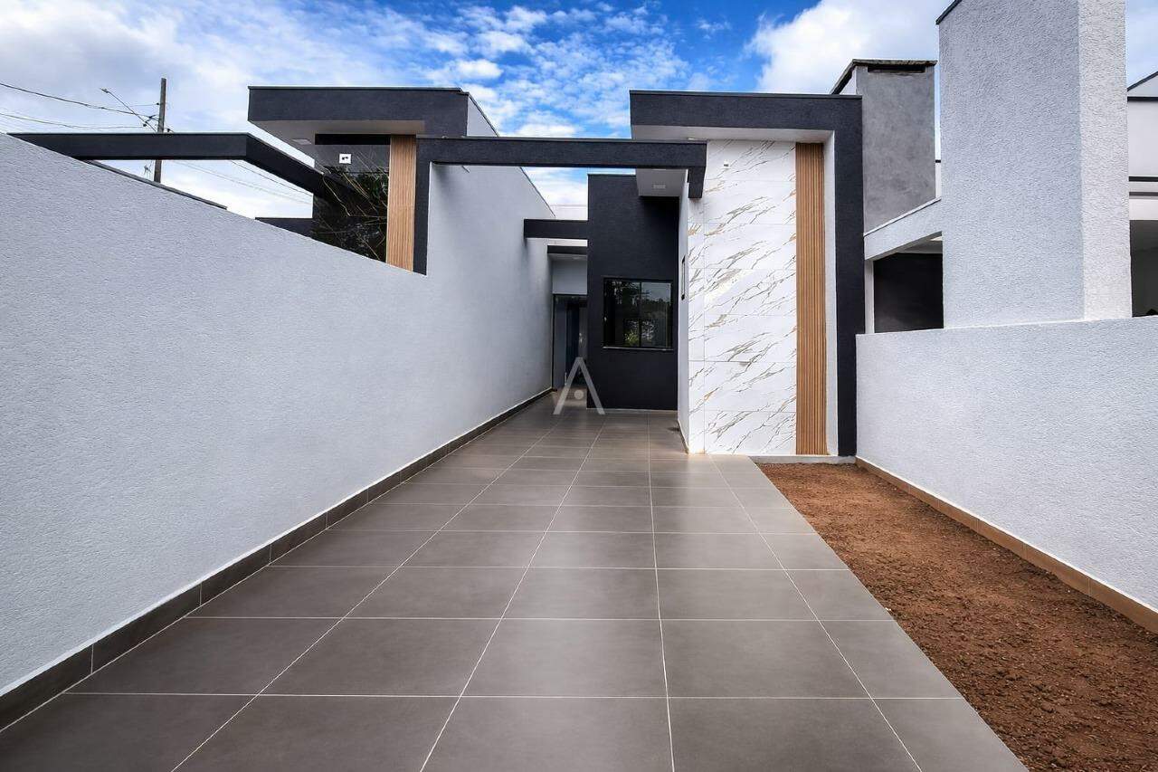 Casa Residencial para à venda no Bairro JARDIM COOPAGRO em TOLEDO: 