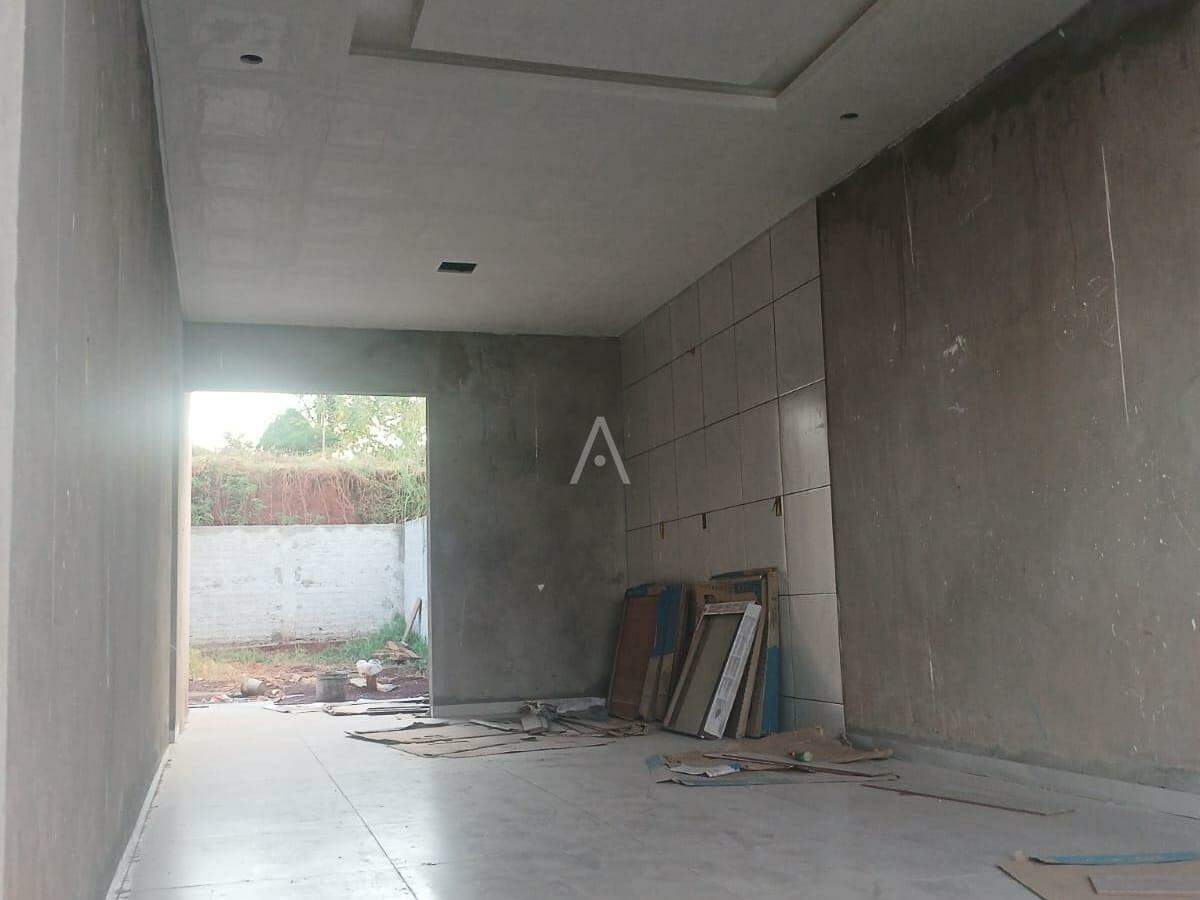 Casa Residencial para à venda no Bairro Vila Pioneiro em TOLEDO: 