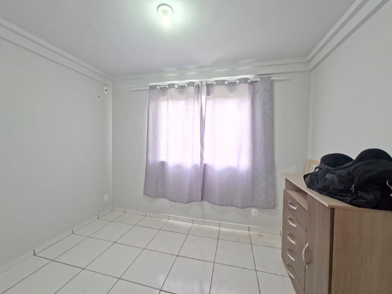 Apartamento para para aluguel no Bairro UNIVERSITARIO em CASCAVEL: Quarto 2