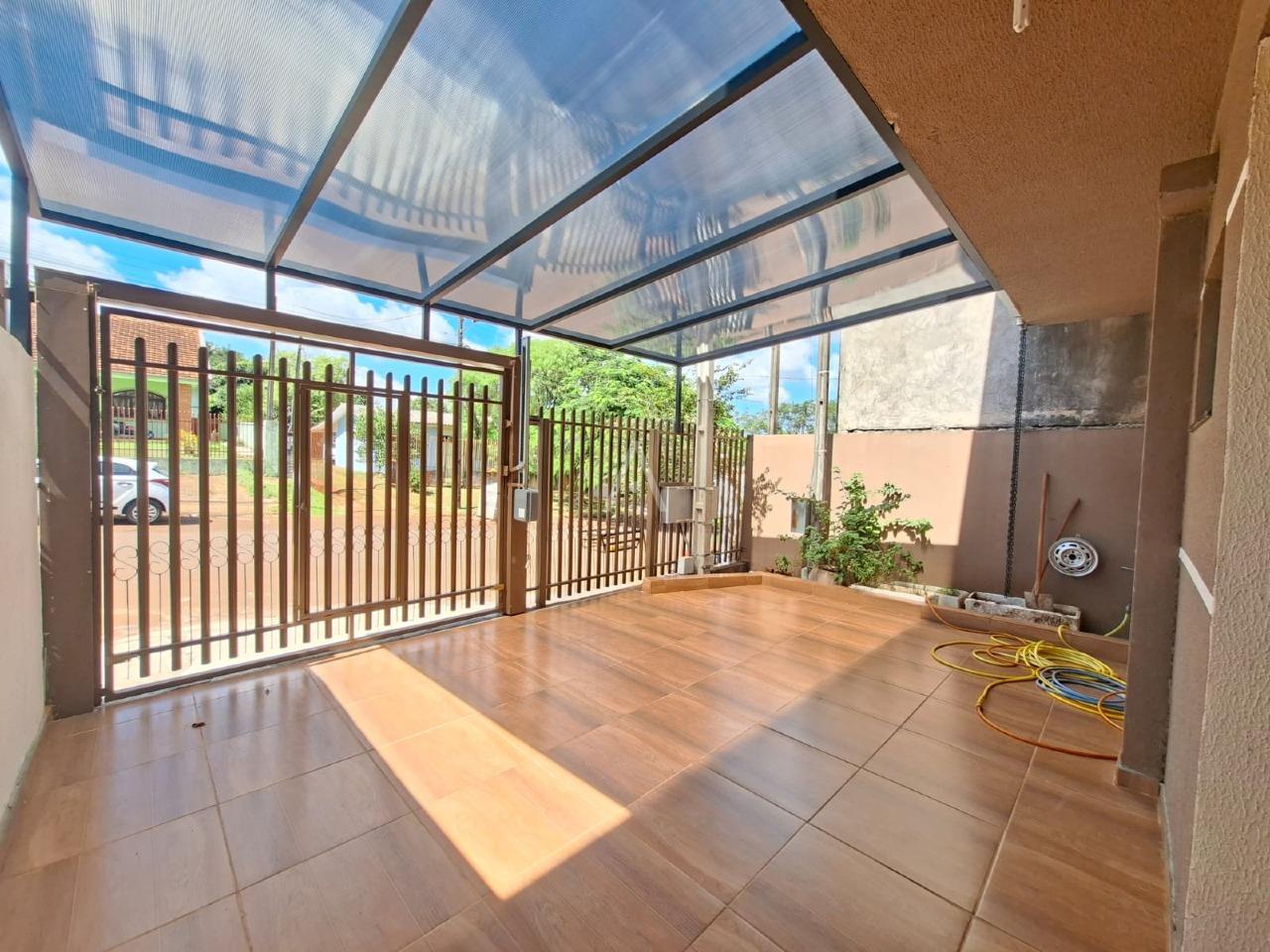 Casa Residencial para para aluguel no Bairro CANADA em CASCAVEL: 