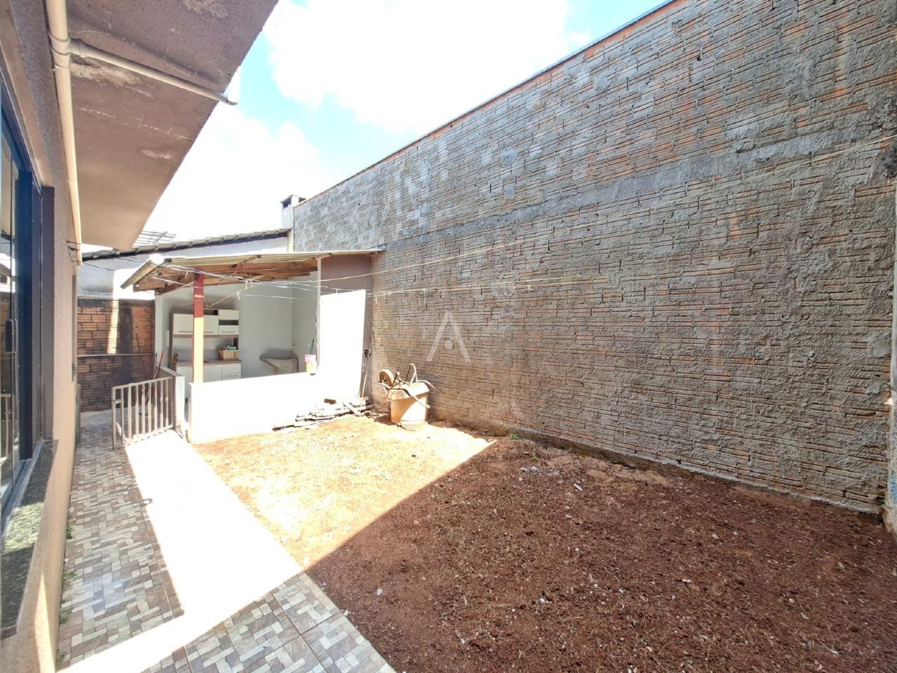 Casa Residencial para para aluguel no Bairro CANADA em CASCAVEL: 
