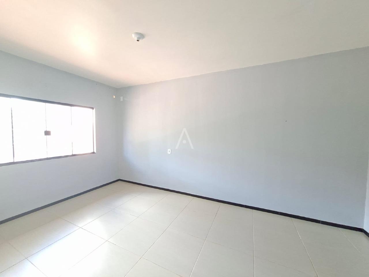 Casa Residencial para para aluguel no Bairro CANADA em CASCAVEL: 