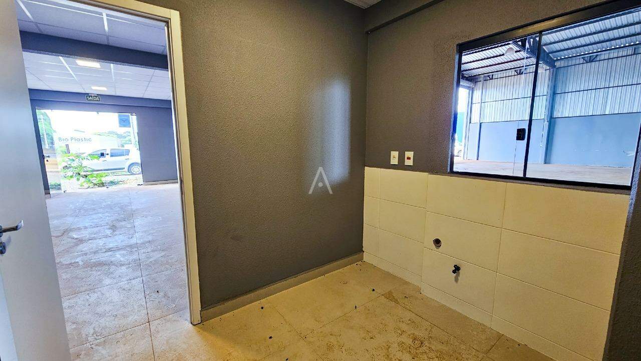 Barracão Comercial para para aluguel no Bairro CASCAVEL VELHO em CASCAVEL: 