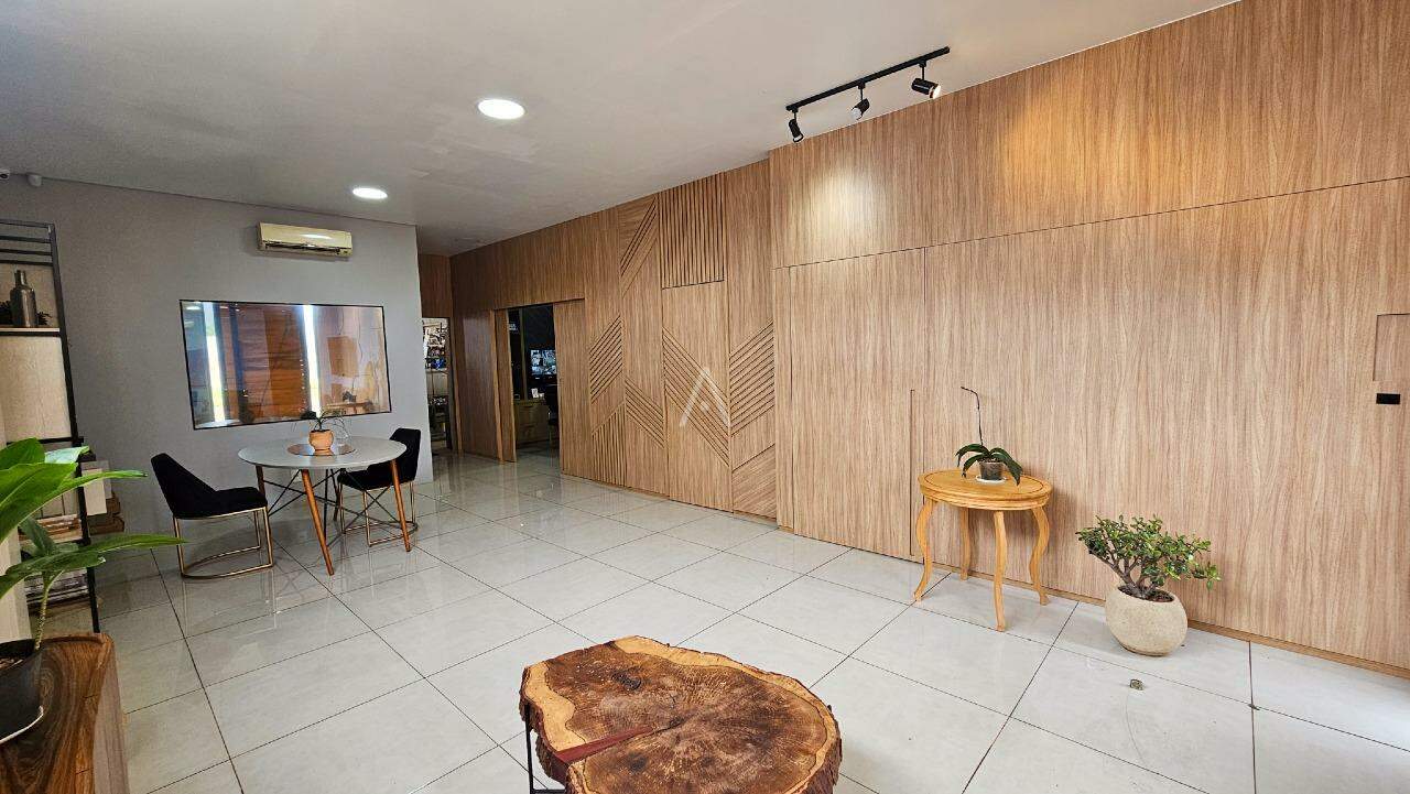 Barracão Comercial para à venda no Bairro CANADA em CASCAVEL: 