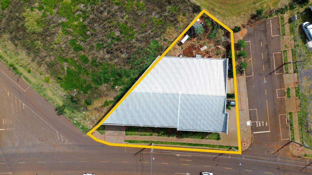 Barracão Comercial para à venda no Bairro CANADA em CASCAVEL: 