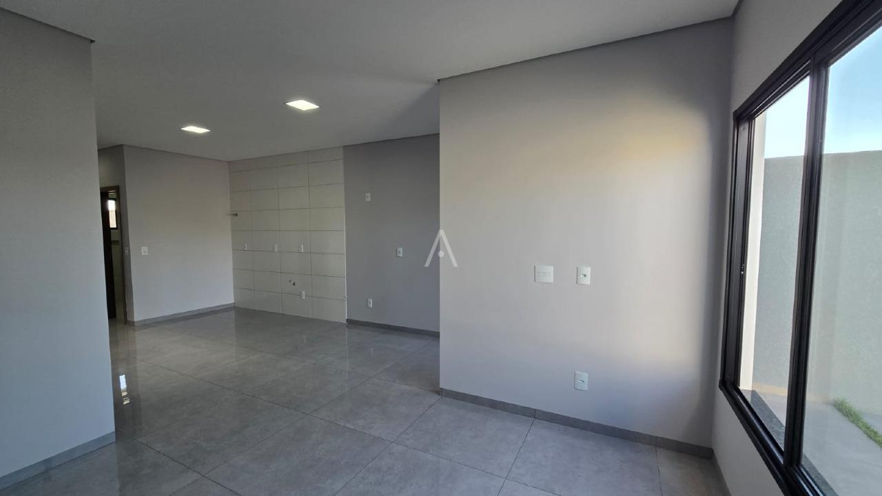 Casa Residencial para à venda no Bairro PINHEIRINHO em TOLEDO: 