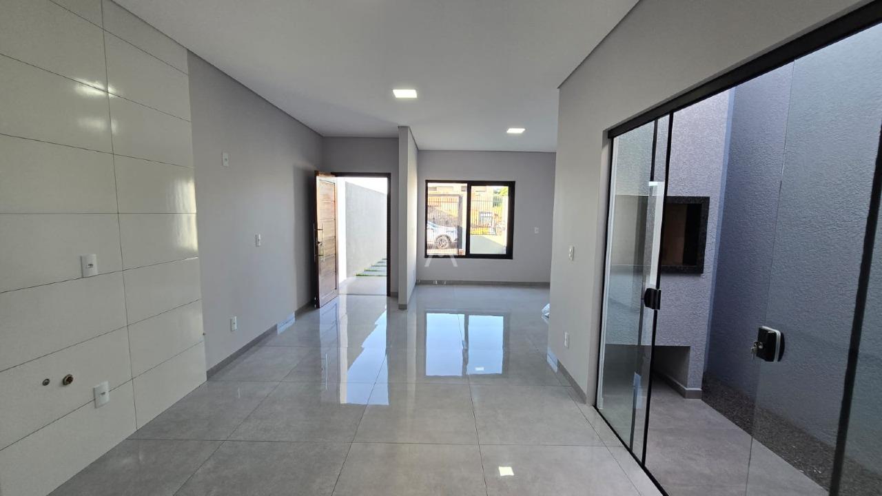 Casa Residencial para à venda no Bairro PINHEIRINHO em TOLEDO: 