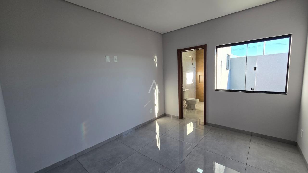 Casa Residencial para à venda no Bairro PINHEIRINHO em TOLEDO: 